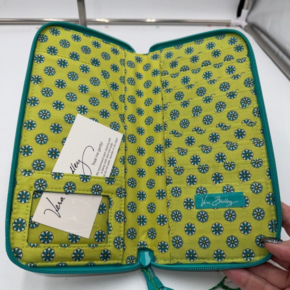 Vera Bradley Travel Organizer Wallet Peacock Paisley Zip Around Wristlet - Picture 7 of 8